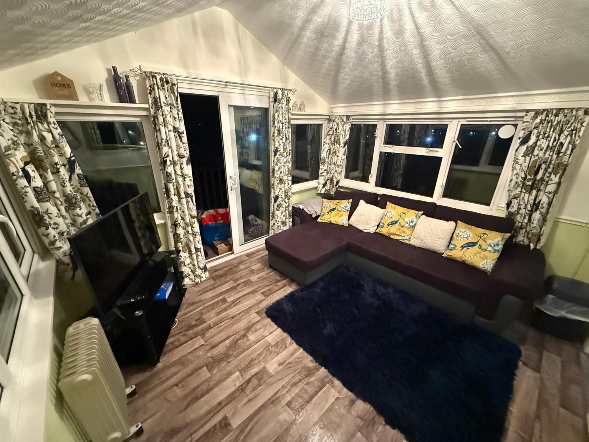 Chalet 5 Clarach Bay آبيريستويث المظهر الخارجي الصورة